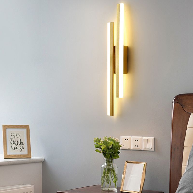 Contemporary Style Metal Wall Light Geometric LED Wall Sconce for Living Room