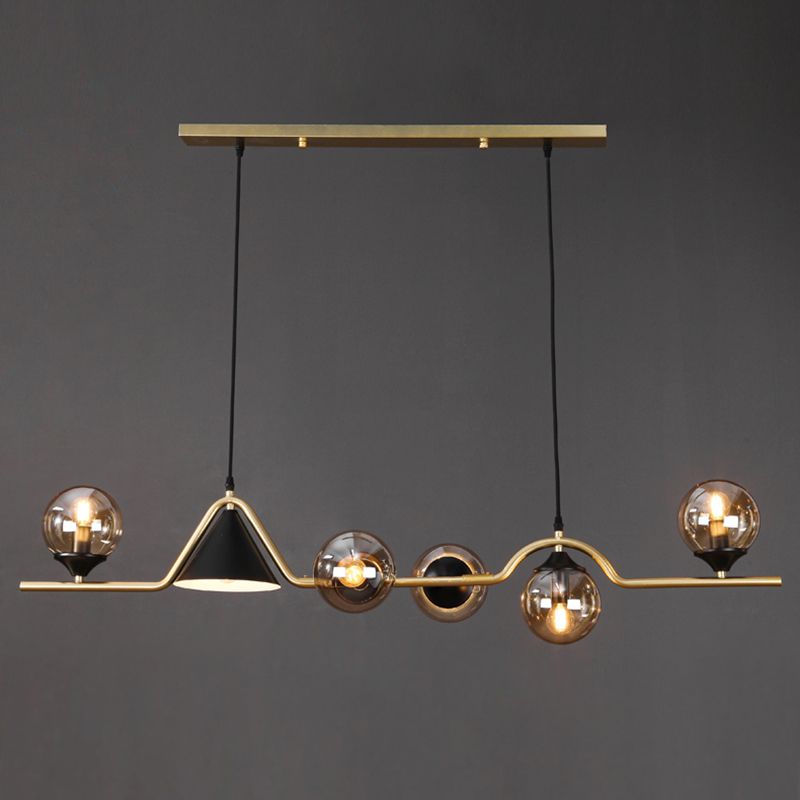 Sala da pranzo Isola Light Light Style Modern Style Isola Accensione con sfera di vetro