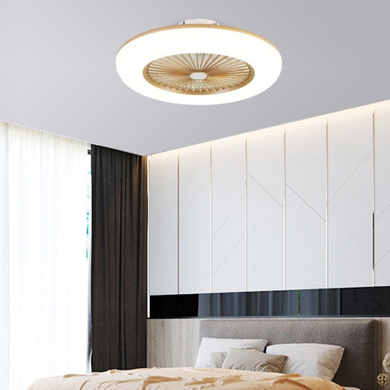 1-Light Round Flush Mount Lamp Modern Style Metal Fan Ceiling Lighting