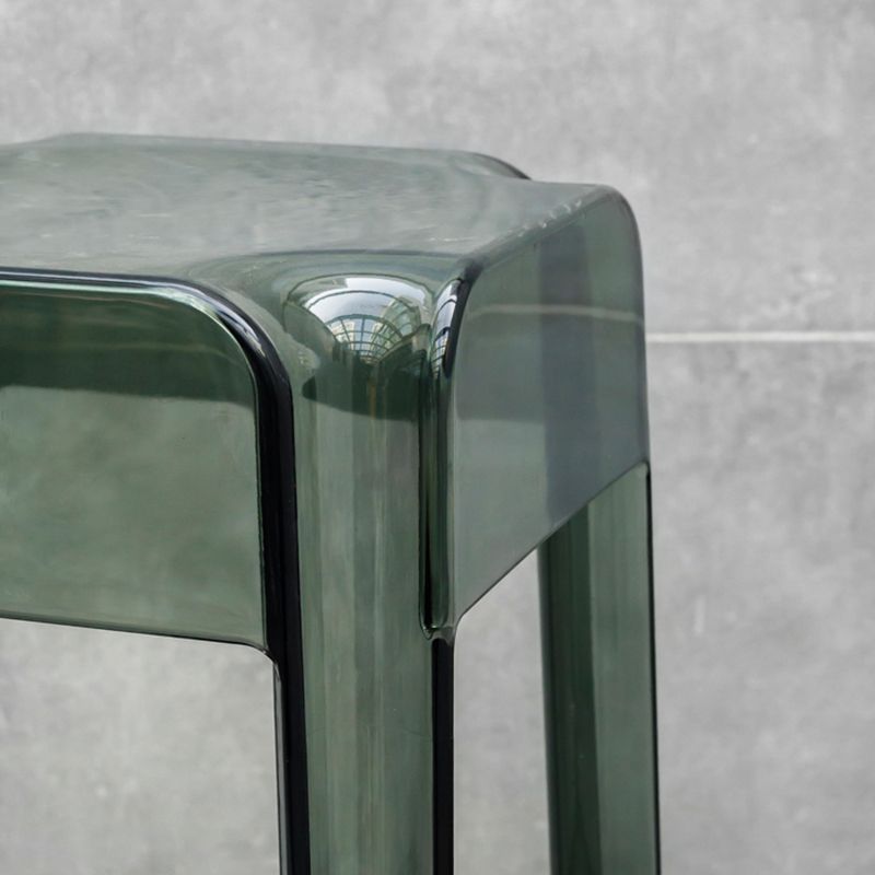 Taburete de bar de plástico sin respaldo moderno, reposapiés, taburete interior apilable cuadrado