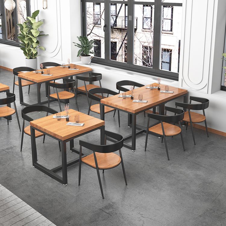 Mesa de comedor de madera maciza de estilo industrial, mesa cuadrada con base de caballete para comedor