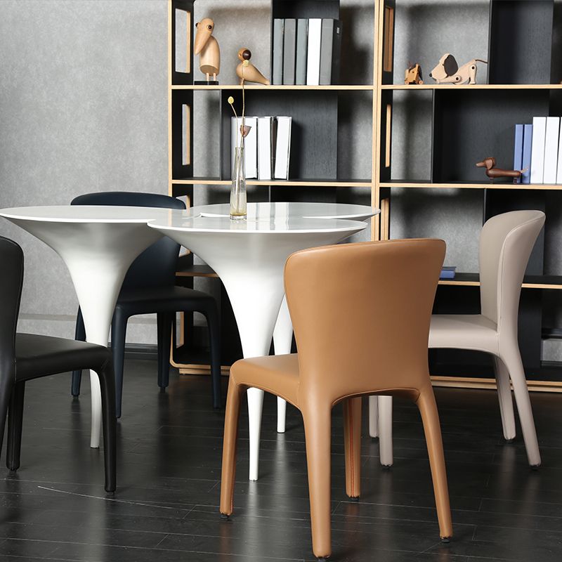 Silla de comedor de metal de cocina de estilo moderno que cena sillas laterales sin brazos con respaldo