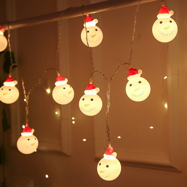 Modern Romantic LED Christmas Lamp Plastic Decorative Lights for Exterior Spaces