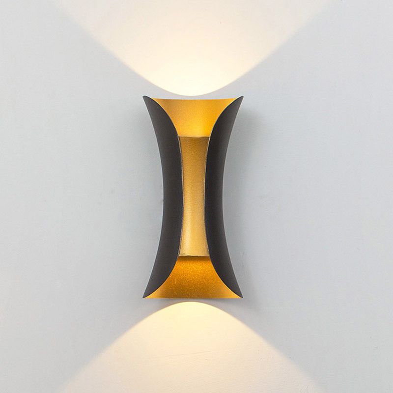 Lampada montata a parete in stile moderno a parete a muro 2 luci di luce in alluminio in nero in nero e oro