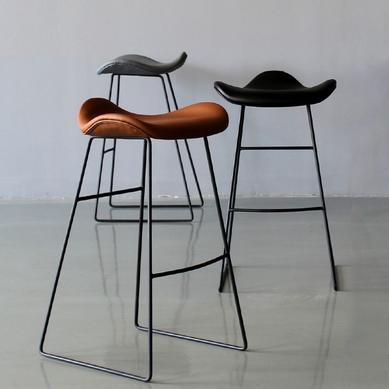 Black PU Leather Barstools Industrial Low Back Bristol Counter Stool with Saddle Seat