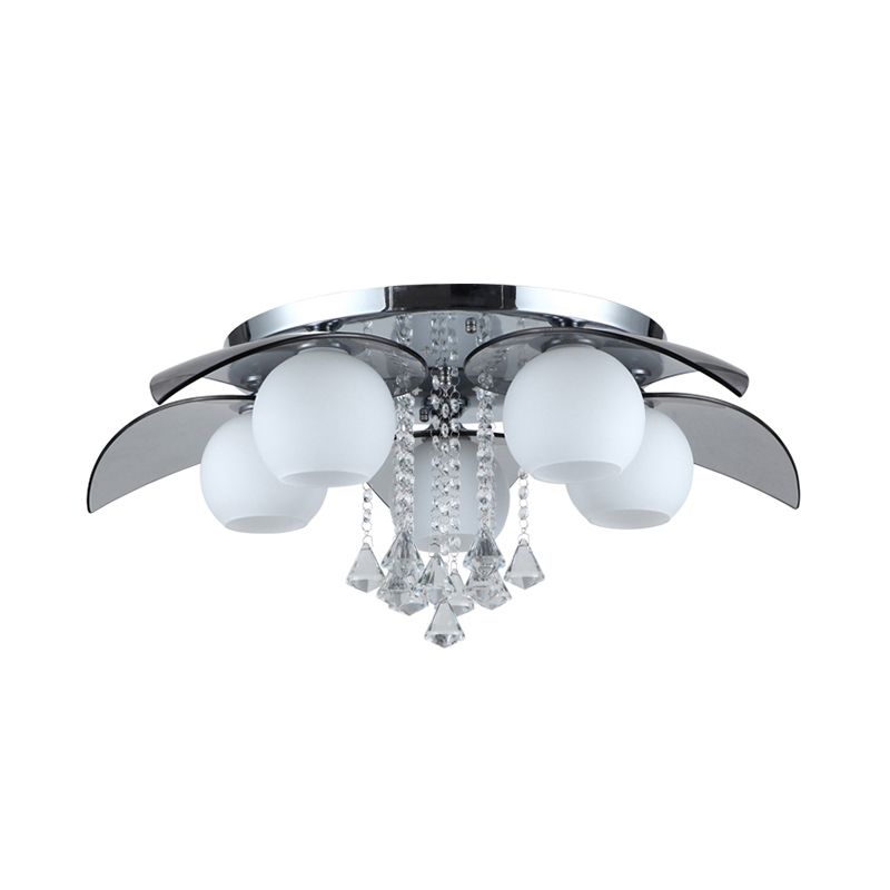 Bal Melk Glas Flush Mounted Lamp Hedendaagse 5 Lampen Hotel Plafond Armatuur met blad en Crystal Strand Decor