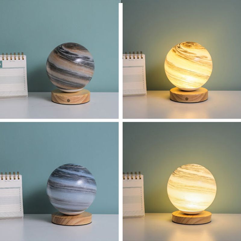 Moderne stijl tafellamp 1-licht LED-bureaulamp met glazen schaduw voor woonkamer