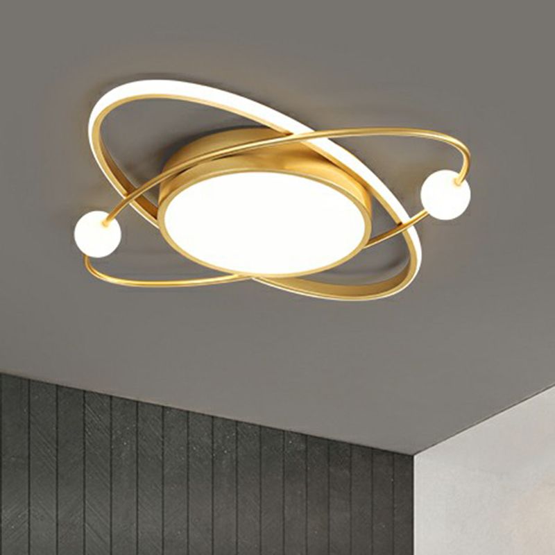 Gold Finish Orbit LED Flush Mount Lamp Minimalisme Acrylique Ceiling Lighting for Bedroom