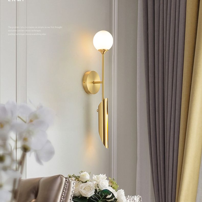 Modern Style Wall Sconce 2 Light Glass Globe Wall Sconce Lighting for Bedroom