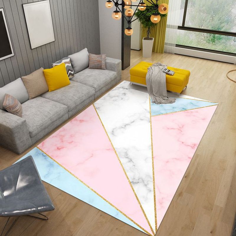 Light Pink Modern Rug Polyester Diamond Rug Non-Slip Backing Rug for Home Decor