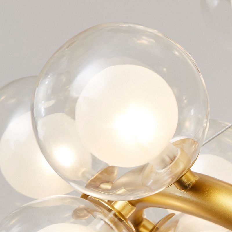 Suspension en verre transparent et givré lustre minimaliste pour le salon