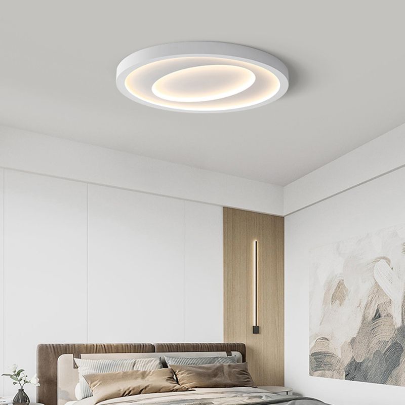Minimalism Circle Flush Mount Ceiling Light Fixture in White for Bedroom