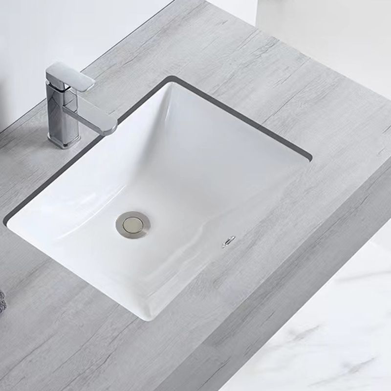 Traditional Undermount Bathroom Sink Porcelain with Pop-Up Drain Basin