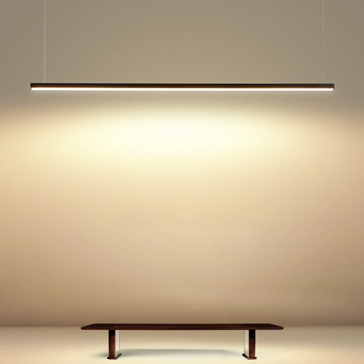 Estilo moderno de forma lineal isla luz de metal 1 idea de iluminación de la isla ligera en negro