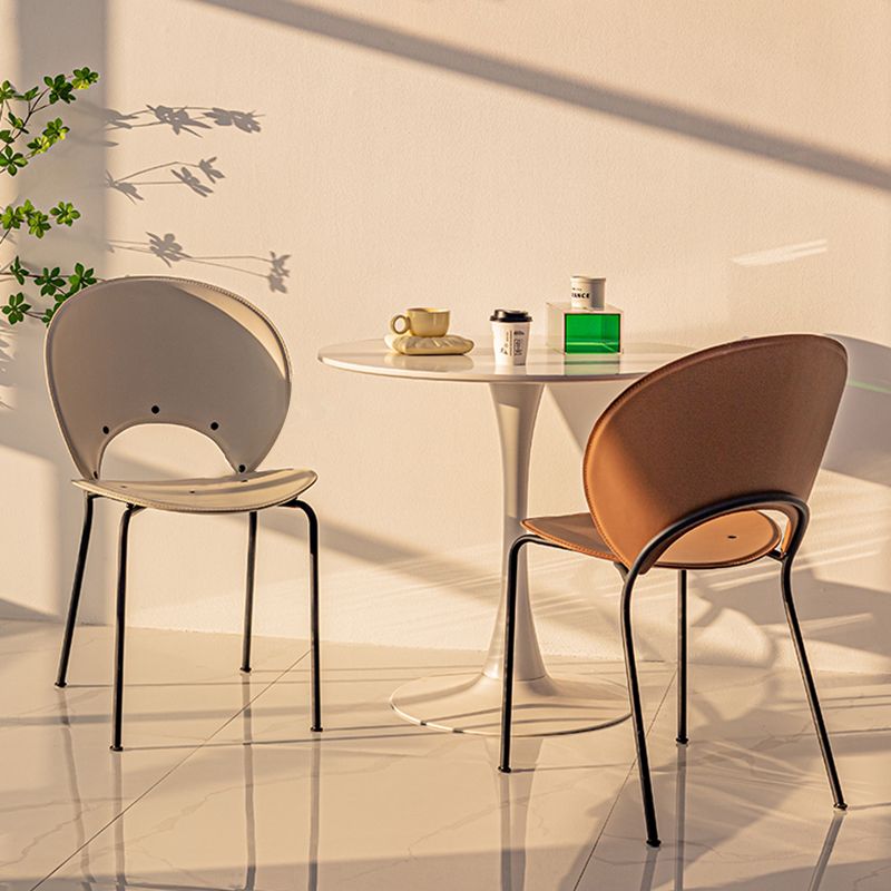 Sillas de comedor de estilo moderno, sillas laterales sin brazos con respaldo abierto y patas de metal para cocina