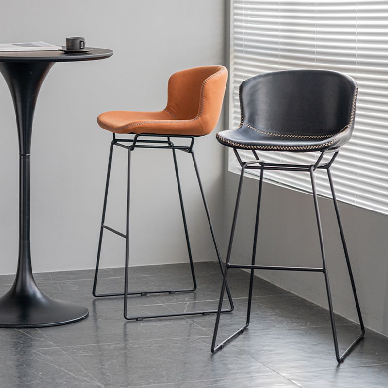 Modern Backrest Armless Counter Stool Iron Bar Stool with Black Metal Base