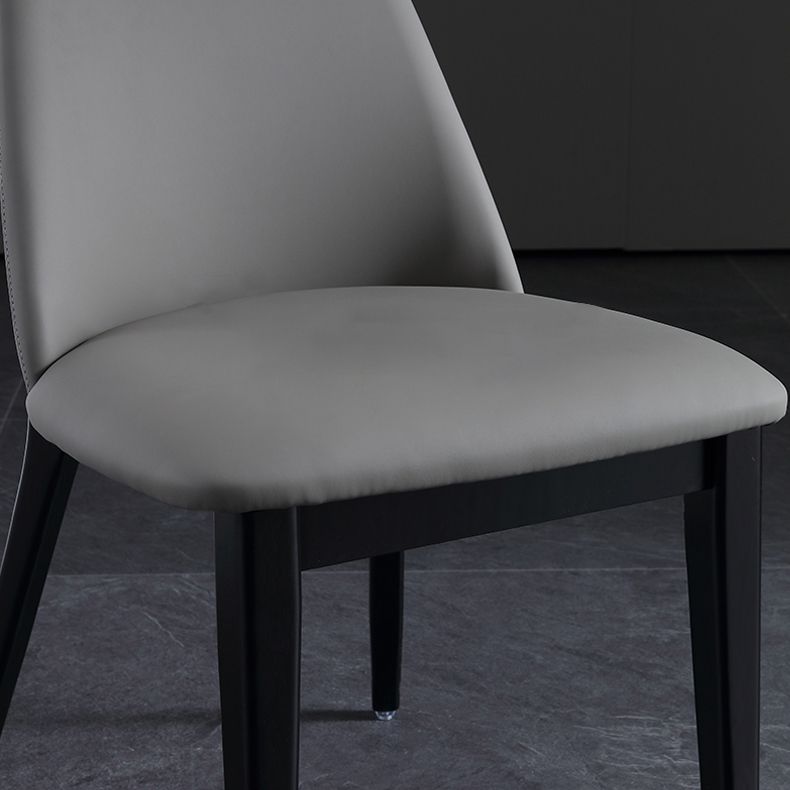 Chaise d'appoint de restaurant en cuir industriel Chaise de salle à manger Parsons au fini mat (Ensemble de 2)