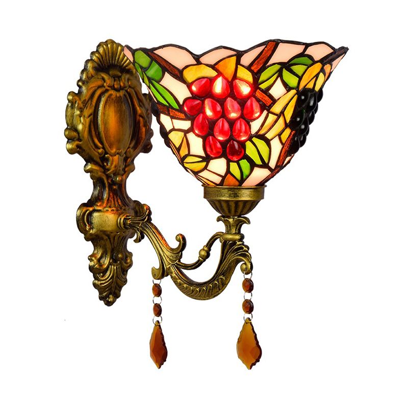 Single-Bulb Wall Sconce Tiffany Flared Stained Glass Wall Mount Light with Grapes Pattern in Brass