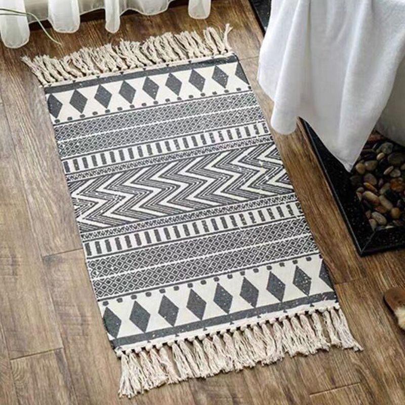 Tapis géométrique unique tapis éclectique multicolore