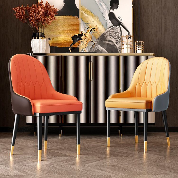 Chaise latérale de cuisine en cuir, chaise Parsons de salle à manger de 19 pouces de large pour restaurant