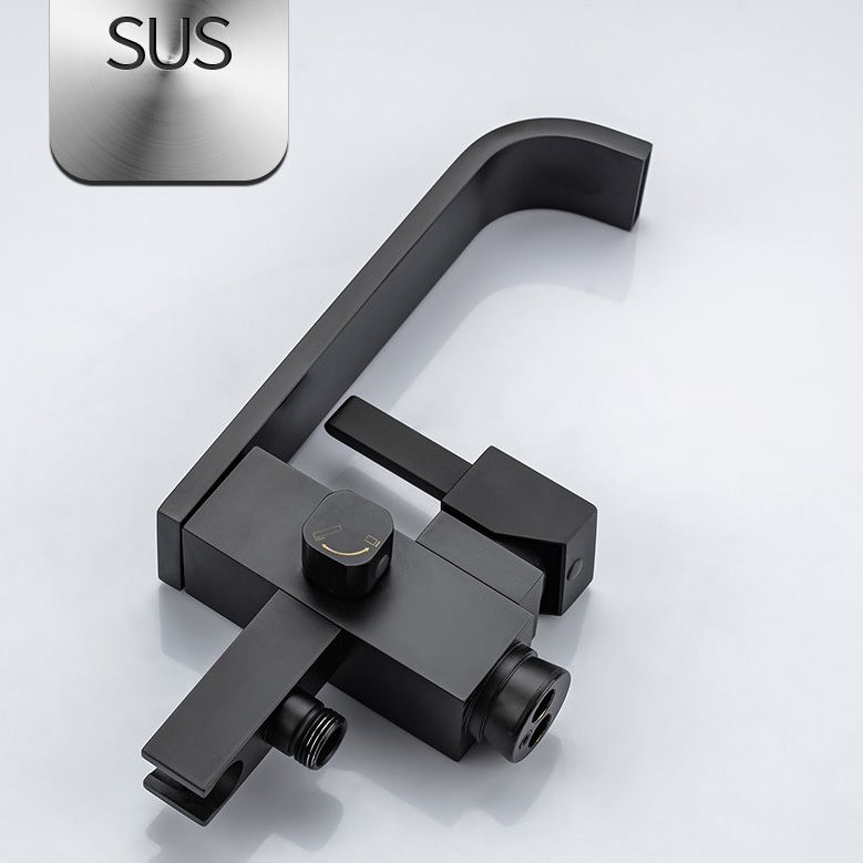 Floor Mounted Tub Spout 1 Handle Freestanding Bathtub Faucet with Handshower