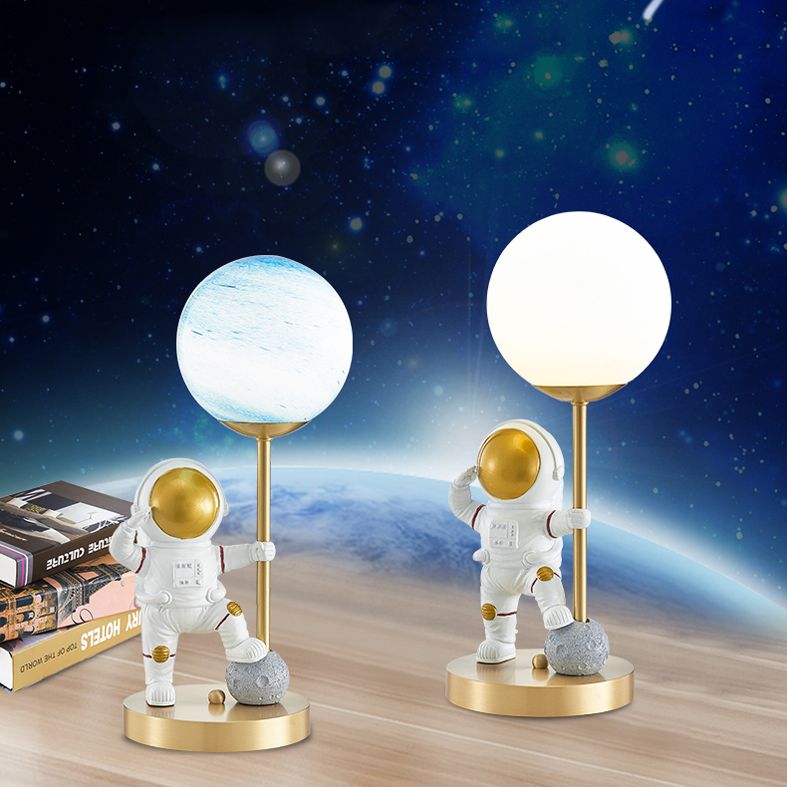 Astronaut Kids Bedroom Table Light Glass 1 Bulb Nordic Nightstand Light