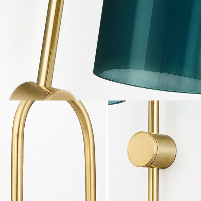 1 luminaire mural en verre clair