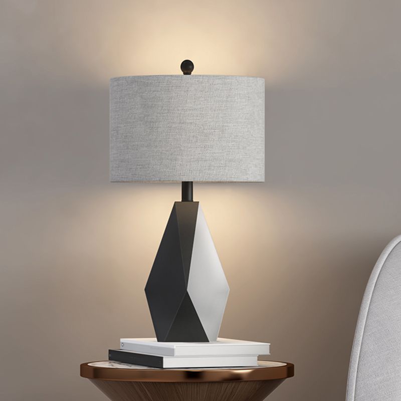 Stofcilindertafellamp Minimale 1 lamp grijze afwerking nachtverlichting met metalen geometrische basis