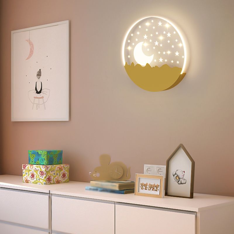 Modern Style Geometric Wall Mounted Light Metal 1 Light Wall Mount Light Fixture