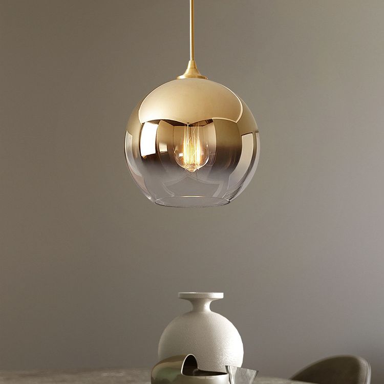 Gold Globe Single Pendant Light in Modern Creative Style Wrought Iron Hanging Lamp with Glass Shade