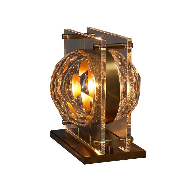 1 table de chevet de tête Lumière de bureau en or moderne avec ombre en cristal de coupe à main ovale