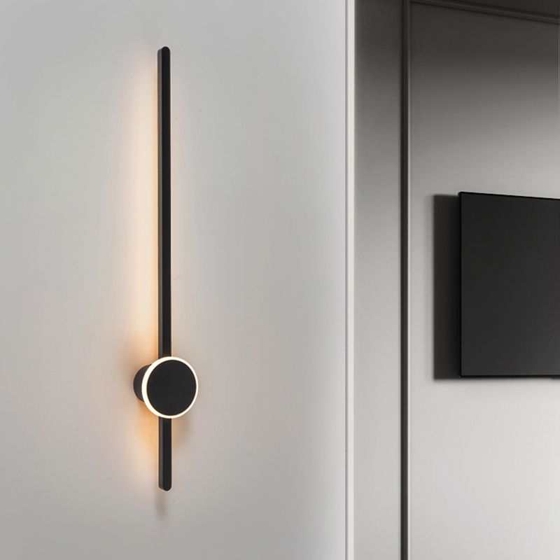 Metal Linear Shape Wall Light Modern Style 2 Lights Wall Mounted Light in Black