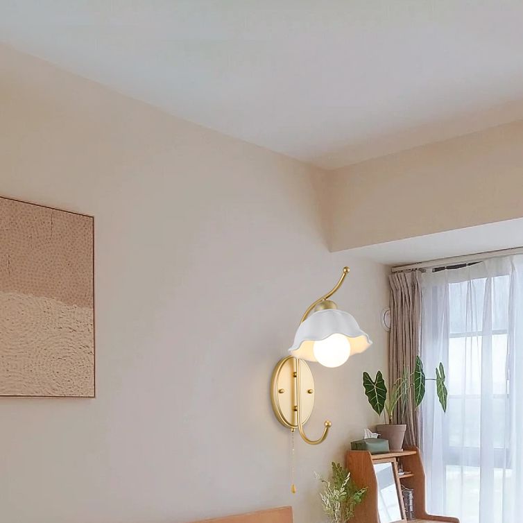 Modern Gold Vanity Lighting Ceramic Shade Wall Light Fixture for Bathroom