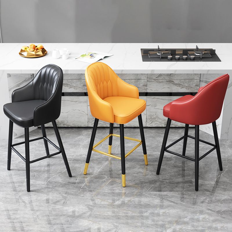 Modern Restaurant Armed Stool Matte Finish Leather Bar Stool