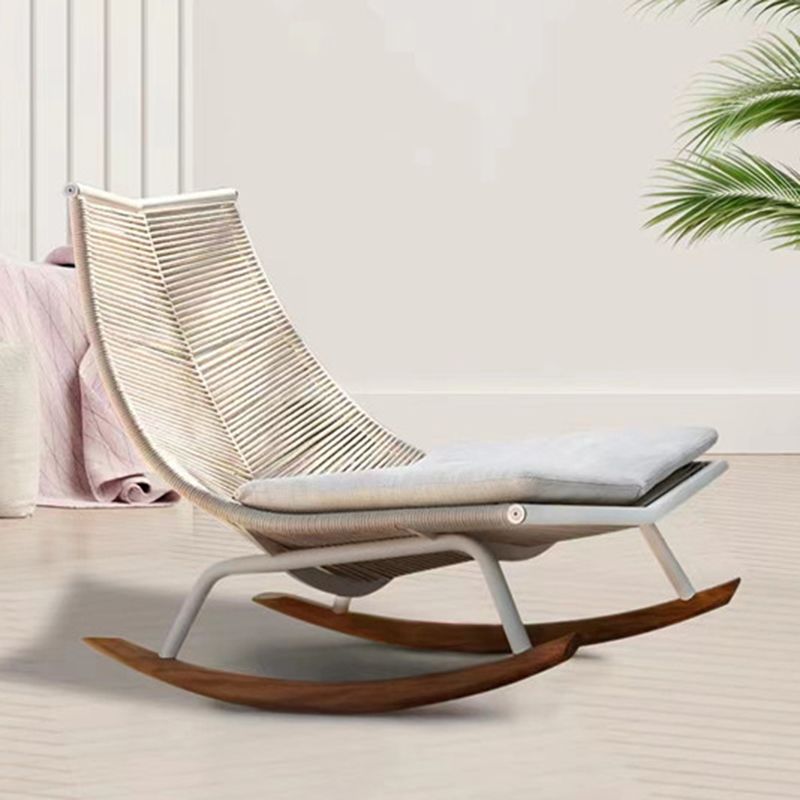 Modern Style Rocking Chair Metal Frame Wicker Spindle Rocker Chair with Light Legs