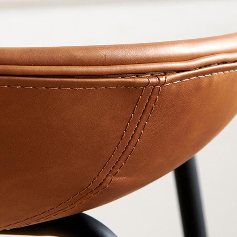 Low Back Bar and Counter Stool Industrial Footrest Bucket Metal Bar Stool