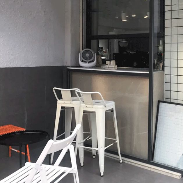 Industrial Style Armless Barstool Iron Counter Stools with Pedal for Coffee Shop