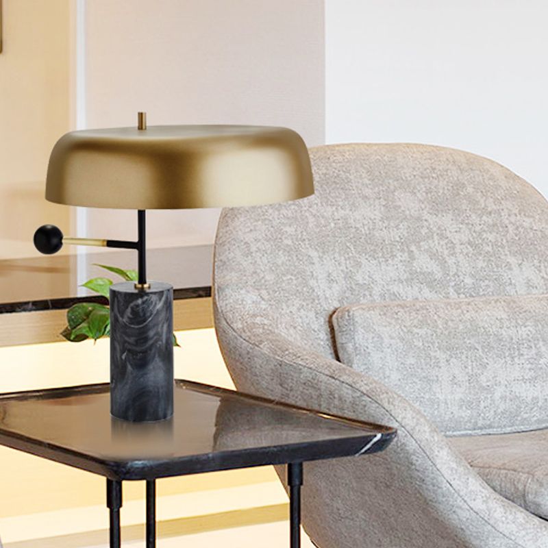 Tambour de tambour Éclairage modernisme métal 1 tête lampe de table de nuit en or pour le chevet