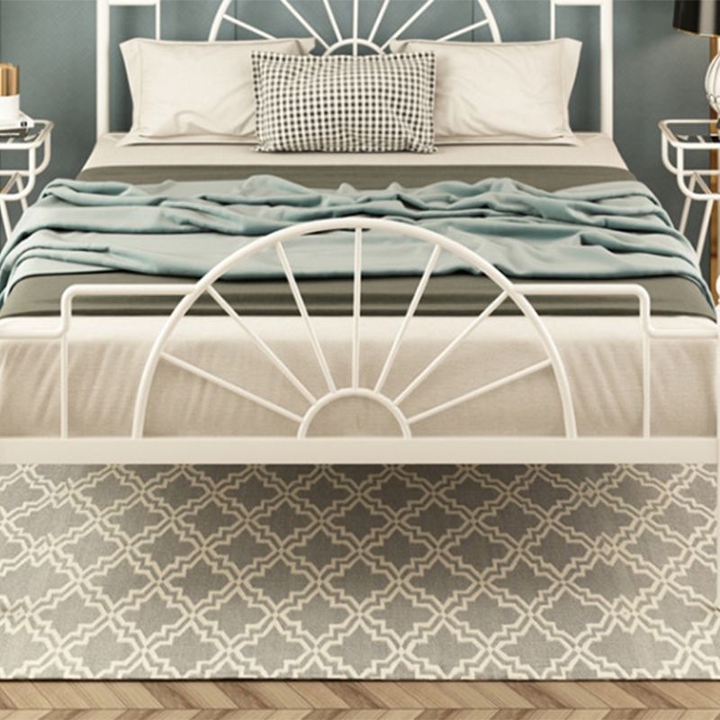 Modern Metal with Headboard with Metal Legs Camelback Open-Frame Bed