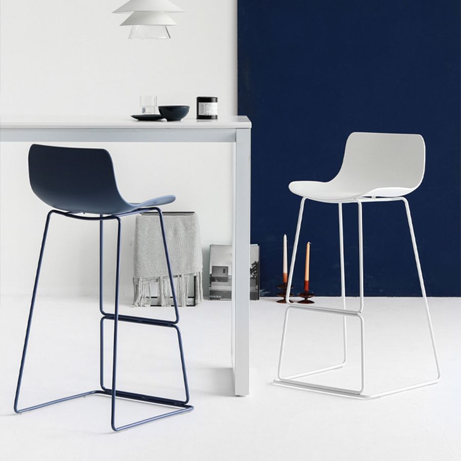 Modern Style Bar-stool Plastic Counter Bar Stool with Metal Legs for Kitchen