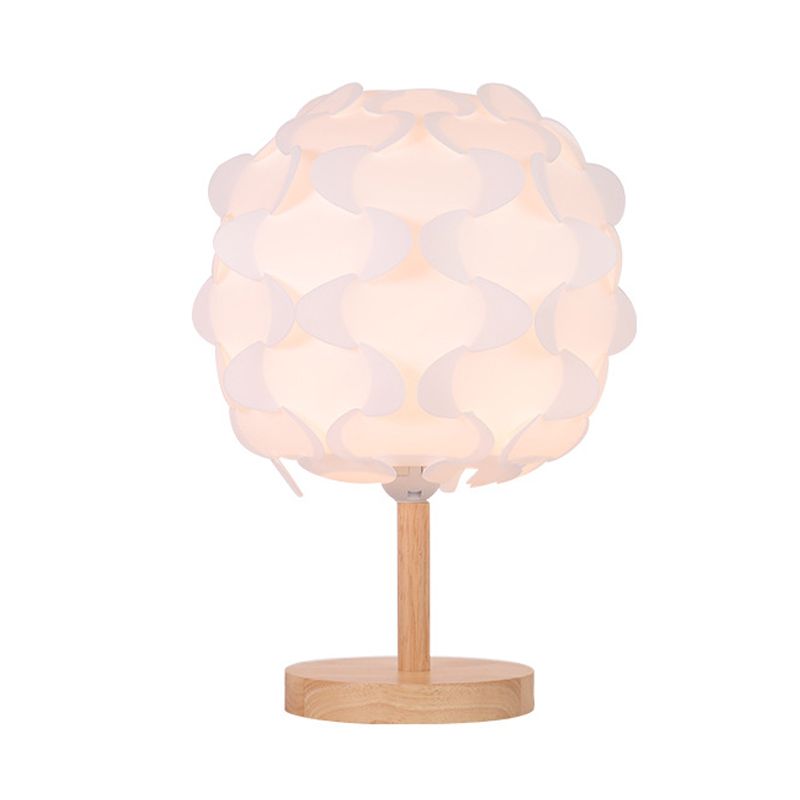 Lampada da comodino in legno circolare modernista Lampada da scrivania a LED beige con paralume in acrilico floreale per comodino