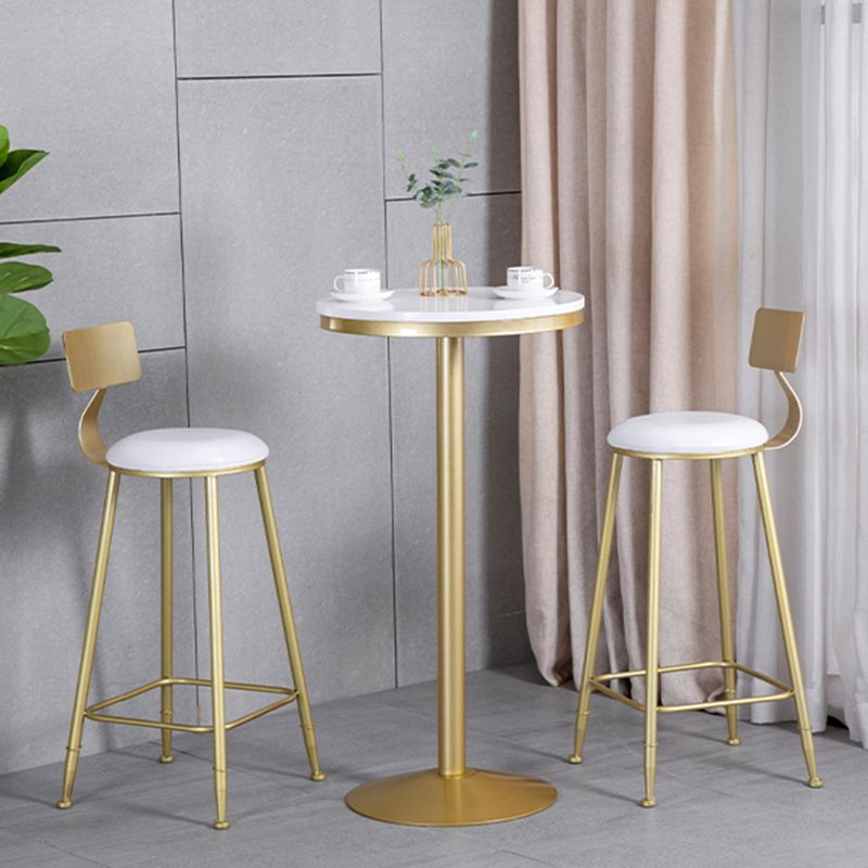 Glam Barhocker ohne Armlehnen, Barhocker aus Eisen, Milchteeladen, mit Samtkissen