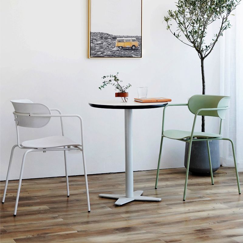 Modern Style Arm Chair Plastic Indoor Dining Chair for Living Room