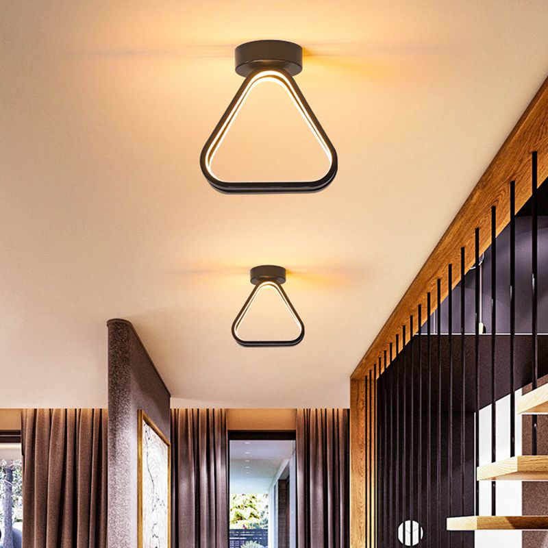 Lámpara empotrada moderna de aluminio con 1 cabeza montada en el techo del pasillo con anillo de halo