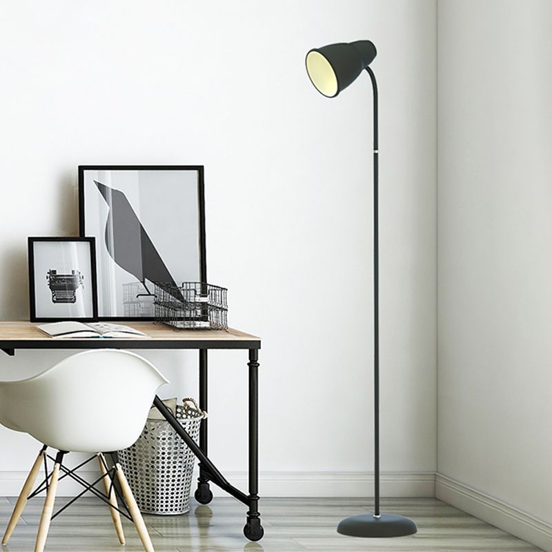 Geometric Metal Floor Light Modern Style 1 Light Floor Light Fixtures