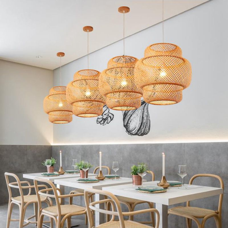 Chinese Style Lantern Ceiling Light Hand-Worked Bamboo 1 Light Restaurant Hanging Pendant Lighting in Beige