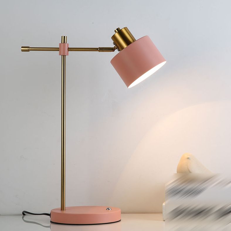 Contemporary Style Night Table Lamp Metal Shade Table Light for Bedroom