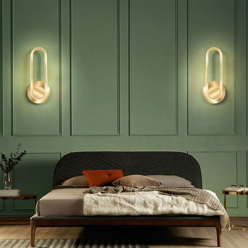 Metal Oval Shape Wall Sconce Modern Style 1 Light Wall Light Fixture in Gold