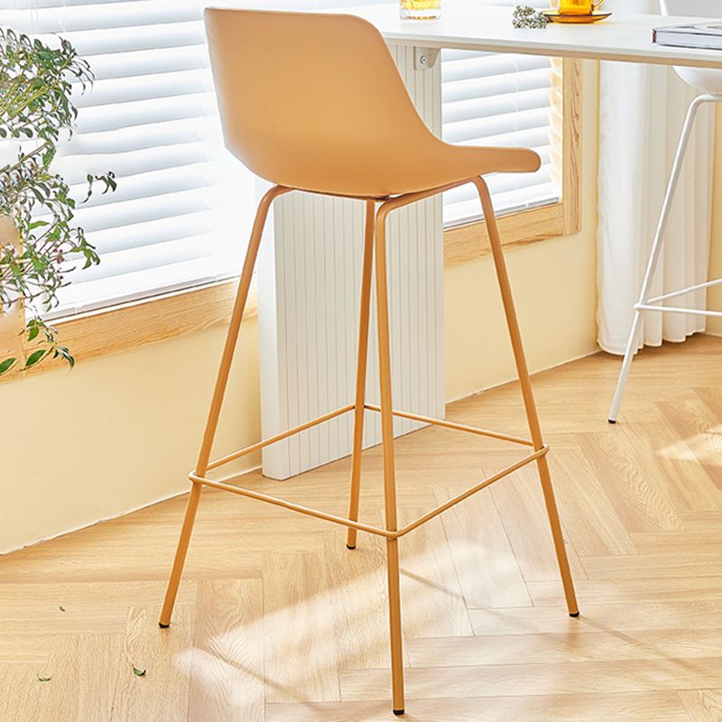 Contemporary Bar-stool Plastic Counter Bar Stool with Metal Legs for Home