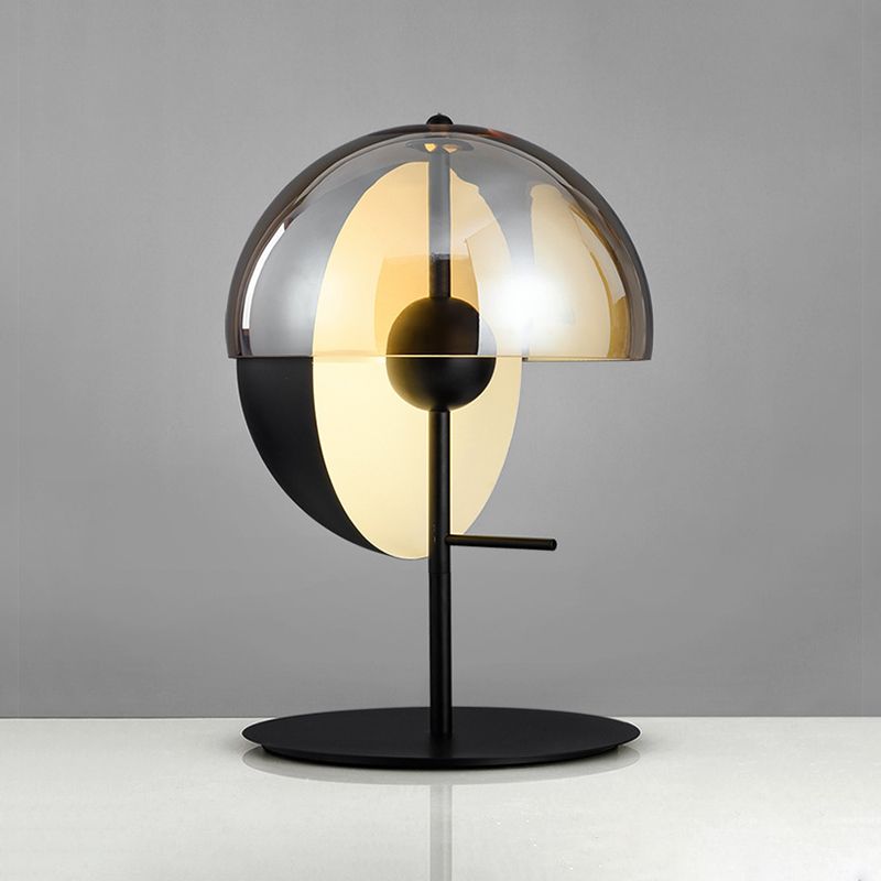 Lampe de table hémisphérique artistique moderne, lampe de bureau en fer laqué avec abat-jour en verre